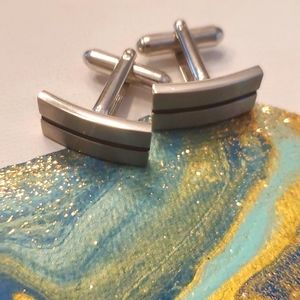 Vintage Kenneth Cole Reaction Stainless Etched Cufflinks.